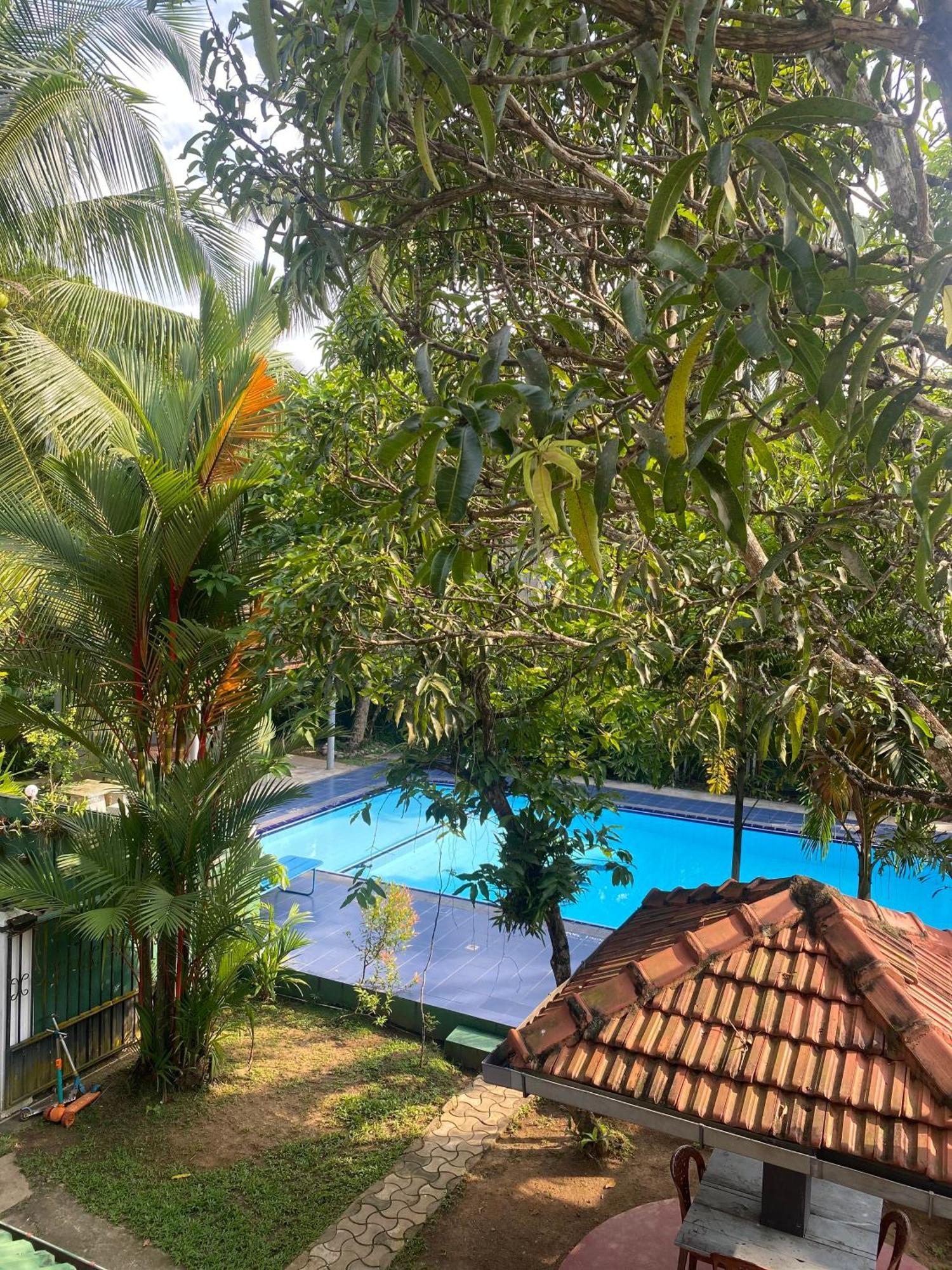 Damith Guest House Unawatuna Exterior foto