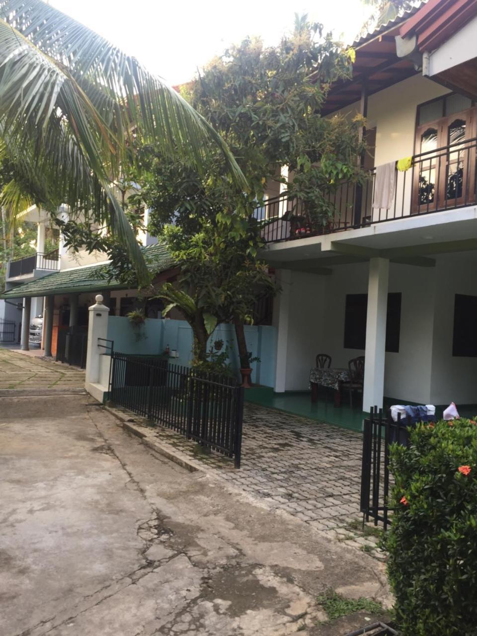 Damith Guest House Unawatuna Exterior foto